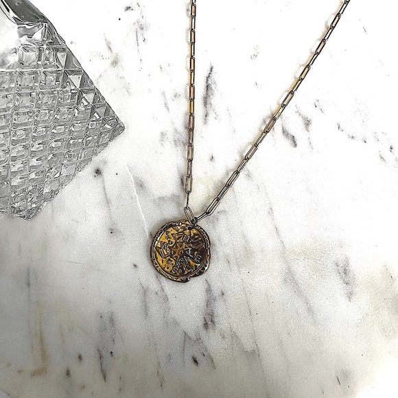 necessTITTIES Jewelry - n e w | gold love token necklace | egyptian coin pendant chain necklace